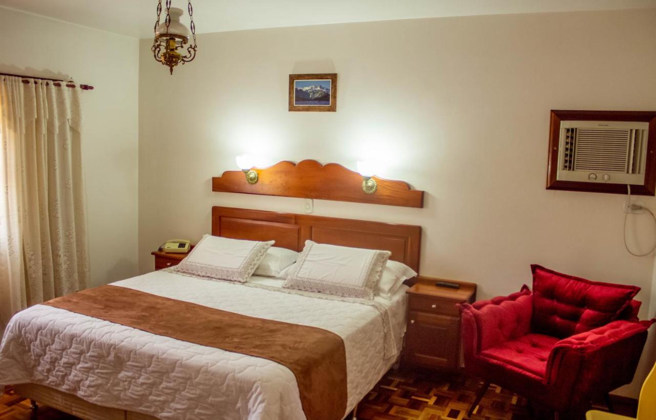 Hotel Alpenrose Treze Tílias エクステリア 写真