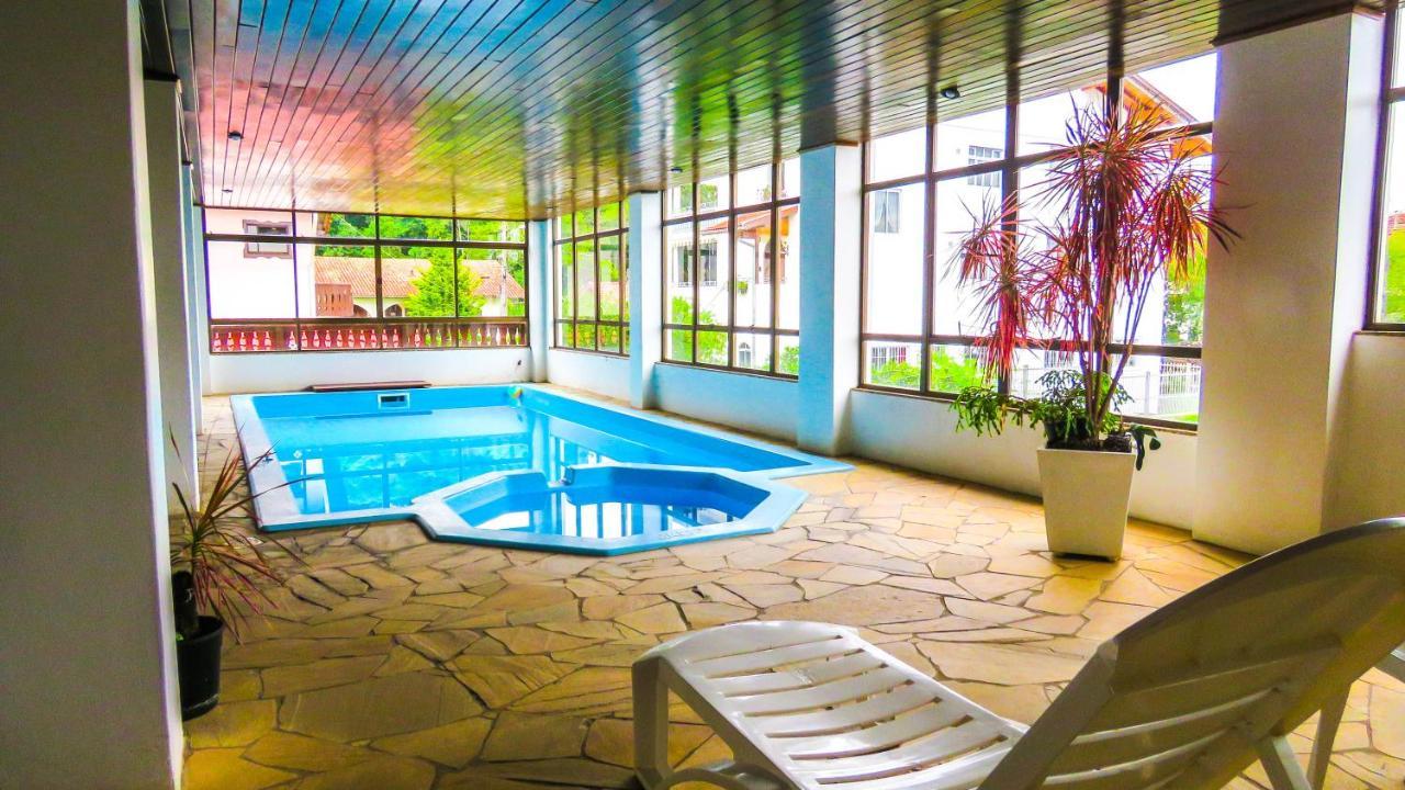 Hotel Alpenrose Treze Tílias エクステリア 写真