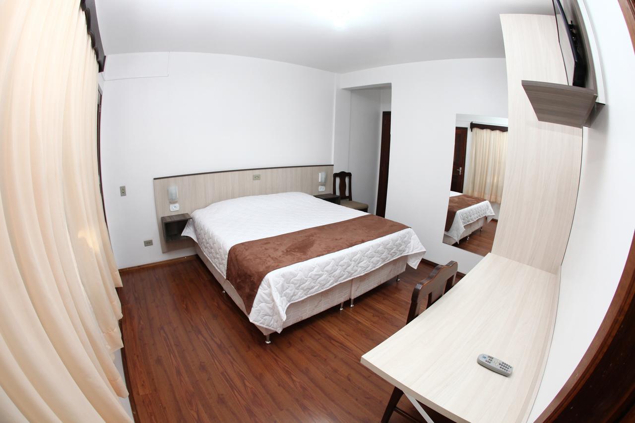 Hotel Alpenrose Treze Tílias エクステリア 写真